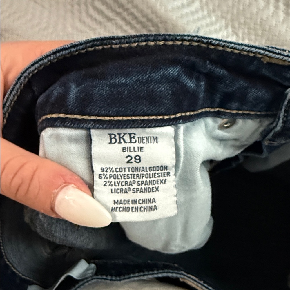 Dark Blue Denim Shorts- BKE BILLIE 29 slim fit. high rise - Picture 6 of 9
